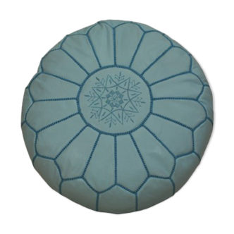 Pouf marocain en cuir bleu ciel