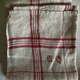 Product Pop Up Christmas 22 (3) Set of 2 unused linen cloths 1960