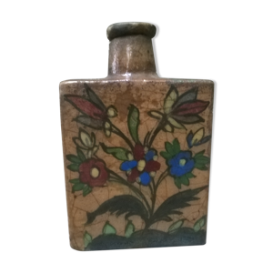Bouteille en ceramique