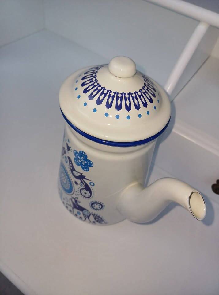 vintage blue and white enamel coffee or teapot
