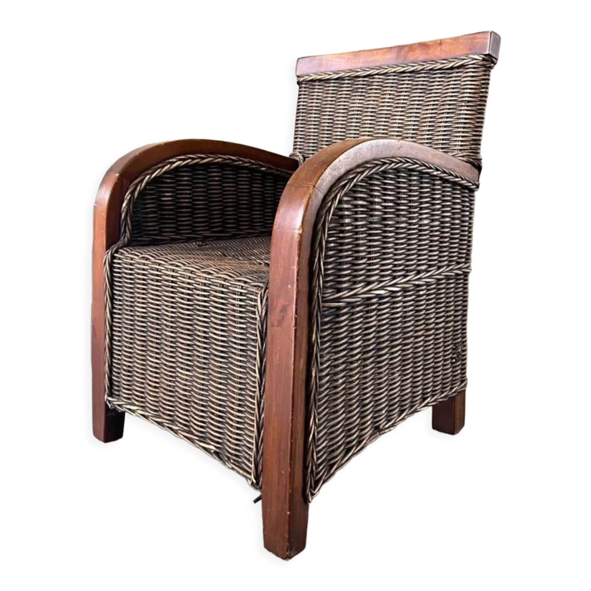 Wicker armchair and wood for children