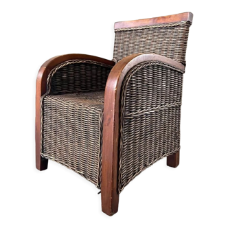 Wicker armchair and wood for children