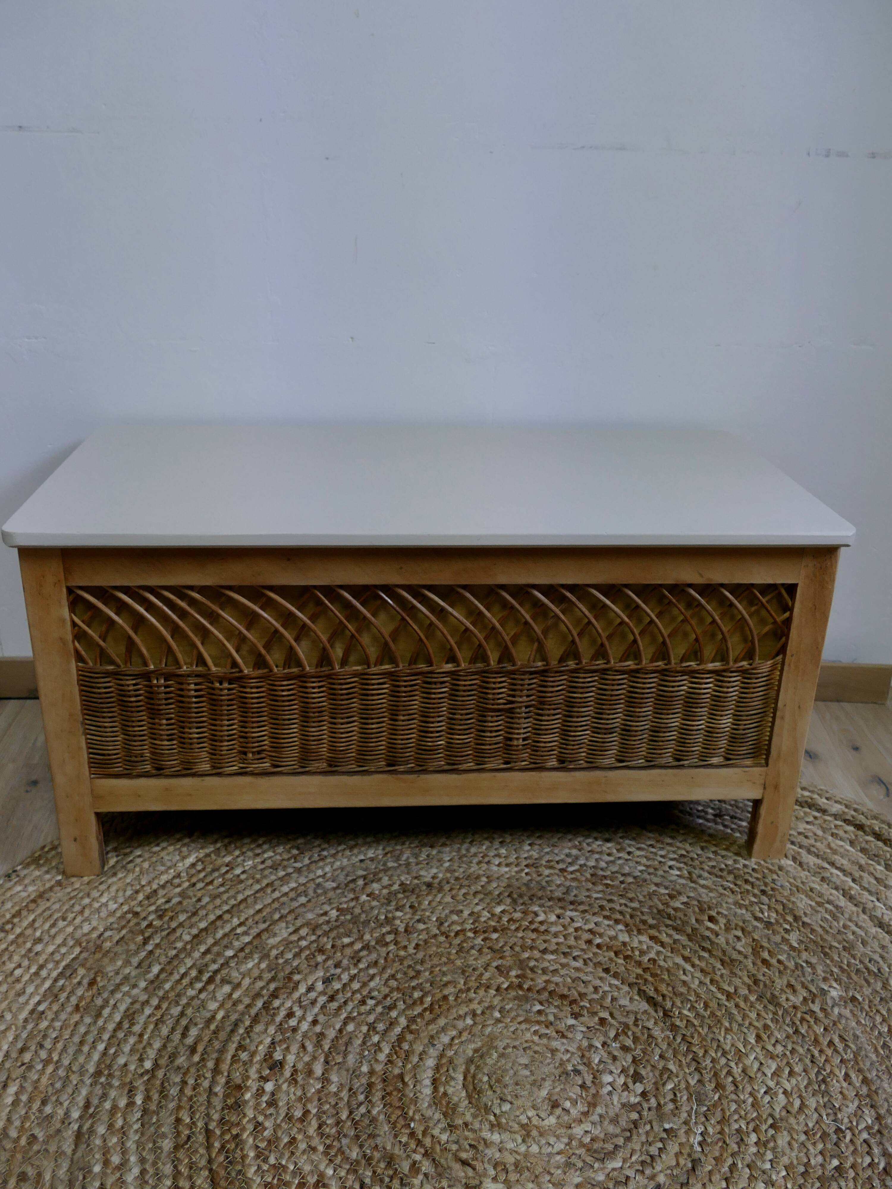 Toy chest