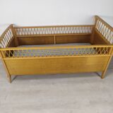 Lit enfant rotin vintage