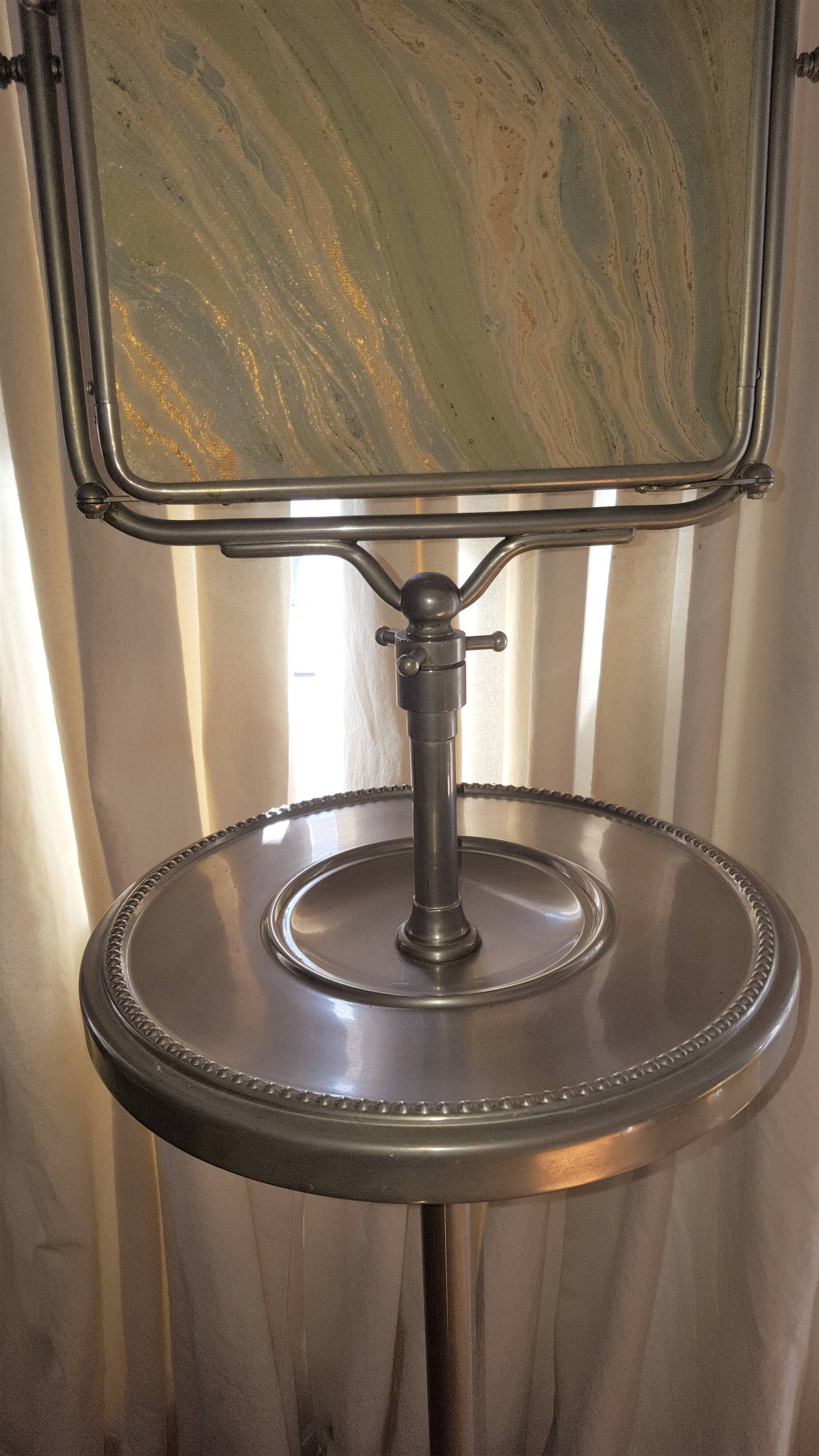 Miroir de barbier sur pied triptyque début XXème