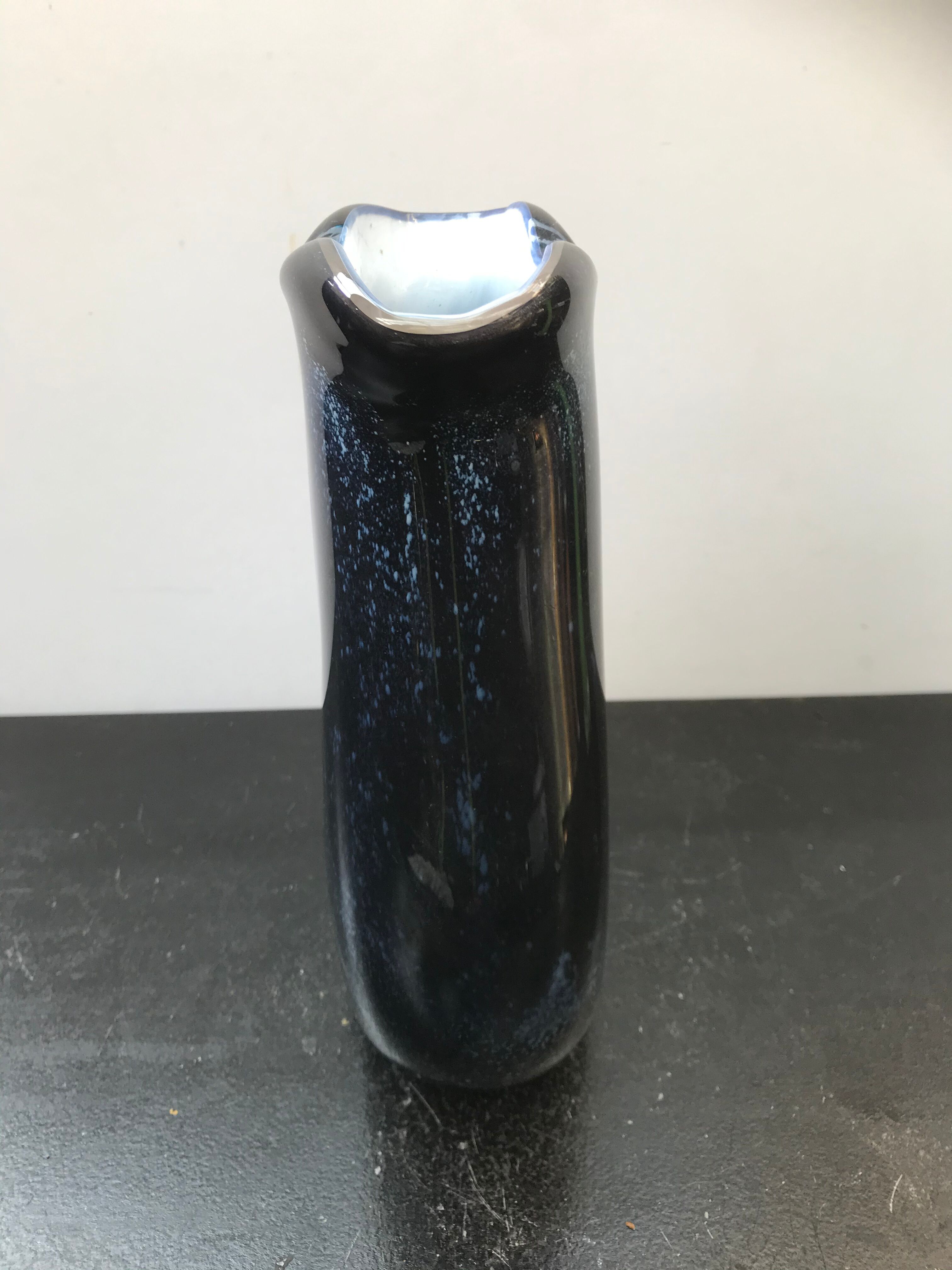 Former blue blue vintage white multilayer vase