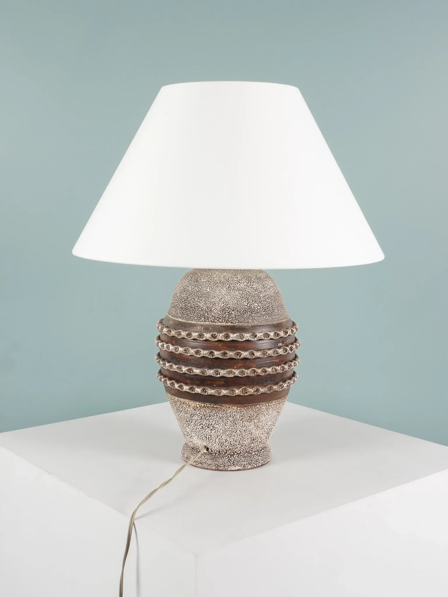 FRENCH WORK - Ceramic lamp in the style of Jean Besnard - France, circa 1950