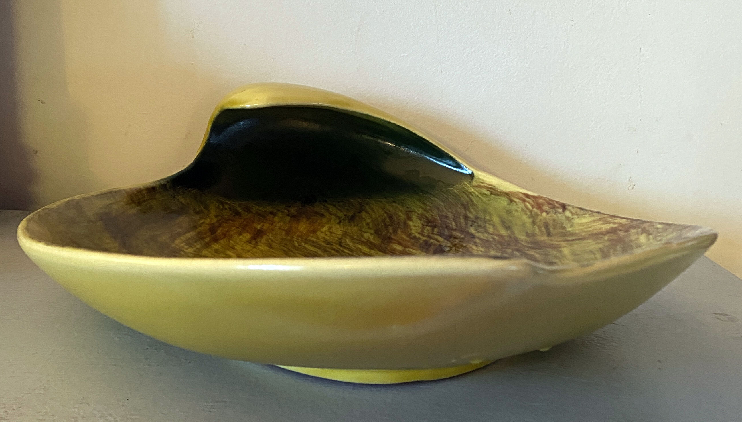 Large dish cut Saint Clement France 50' vintage