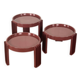 Ensemble de trois tables d'appoint Marema en rouge de Cassina par Gianfranco Frattini