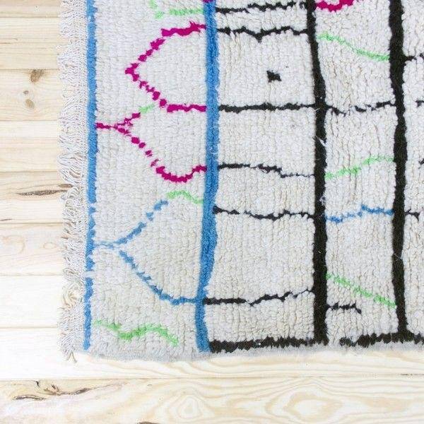 Moroccan Woolen Tribal Rug