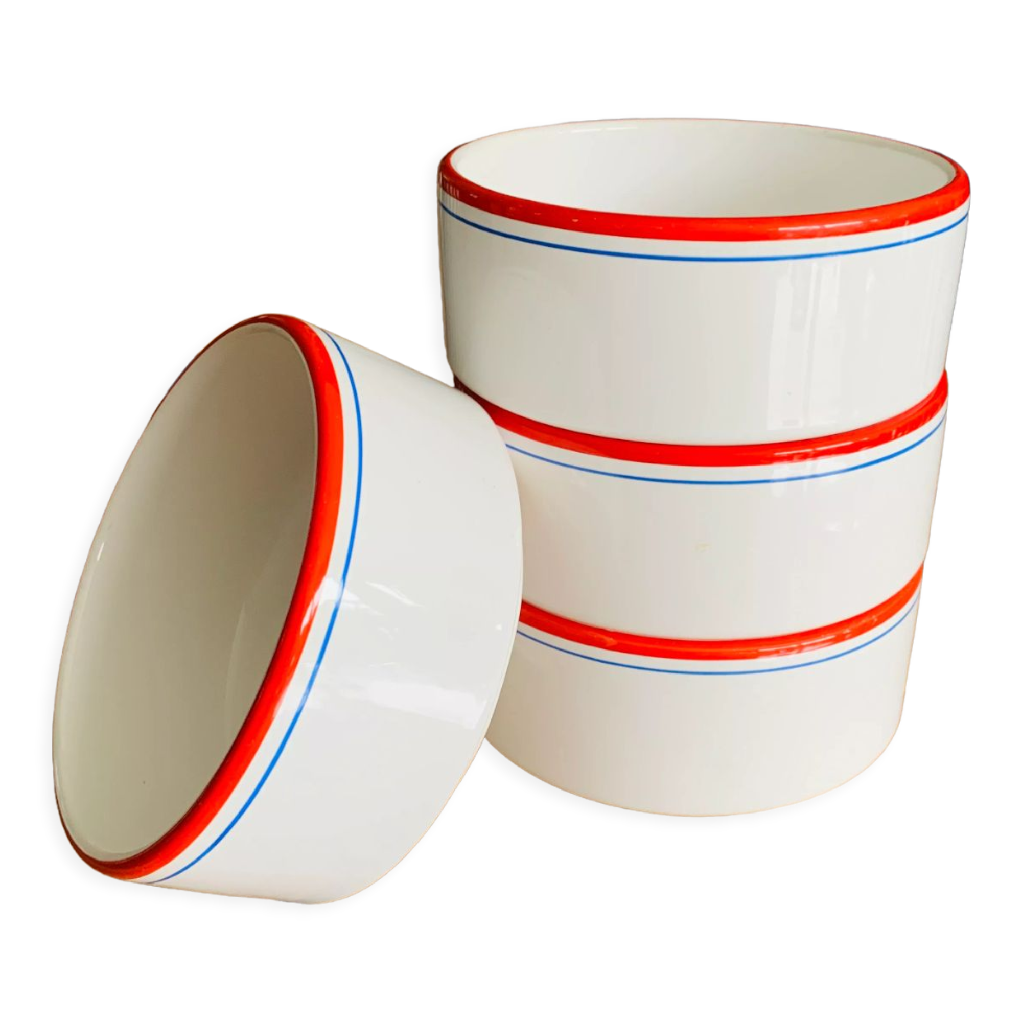 4 vintage stackable ramekins
