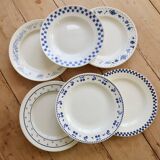 6 mismatched vintage blue and white earthenware dinner plates – Lot Marl