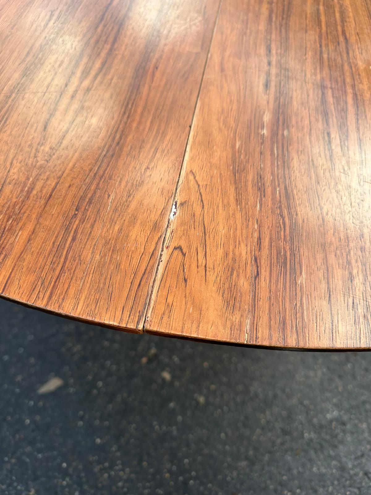 Dining room table