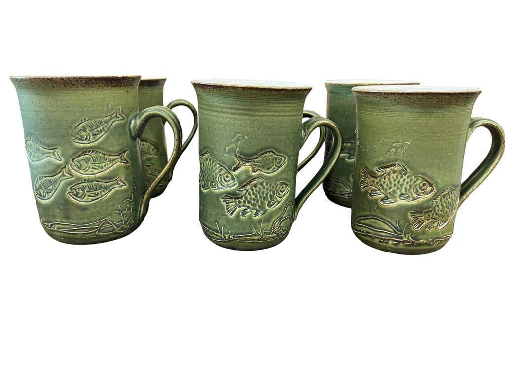 Vintage mint green tea set: teapot and 6 cups.