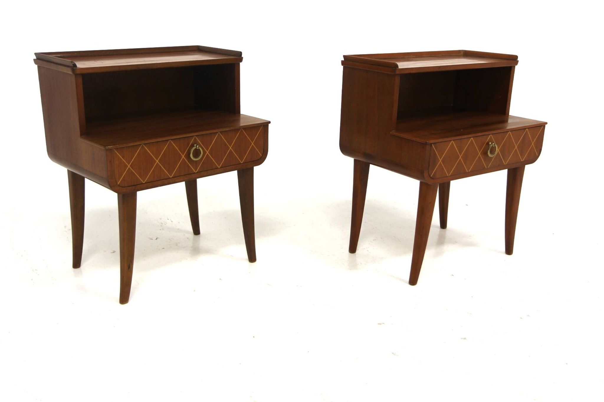 Set of 2 mahogany bedside tables, AB Martin G. Andersson, Sweden, 1940.
