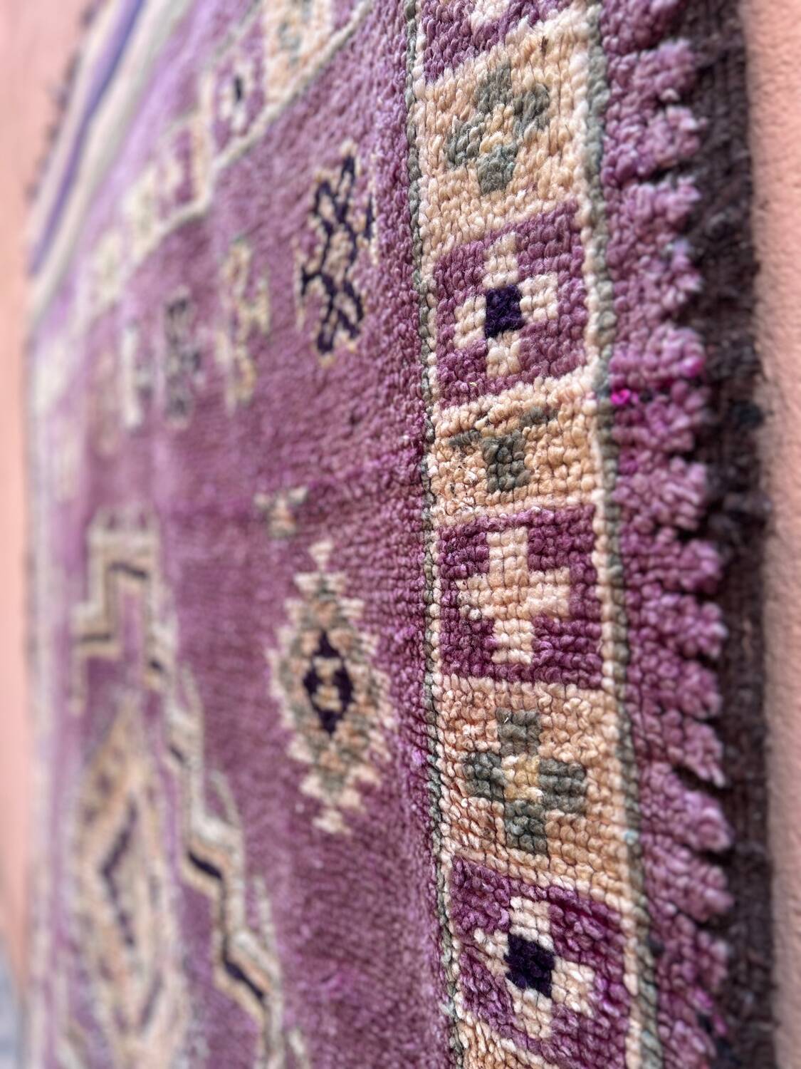 Mguild rug 355x190cm