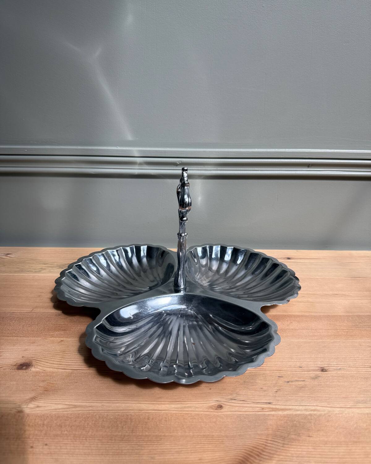 Triple stainless steel shell server