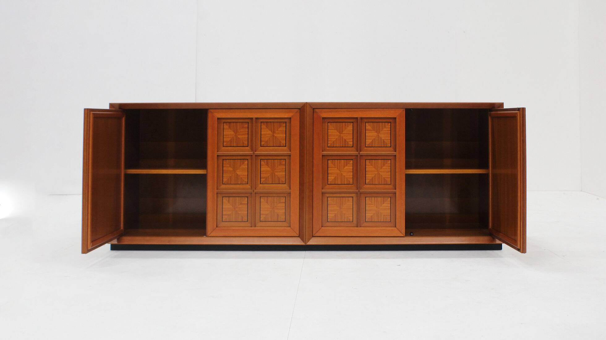 Brutalist Italian sideboard Caccia alla Volpe by Linea Arredo