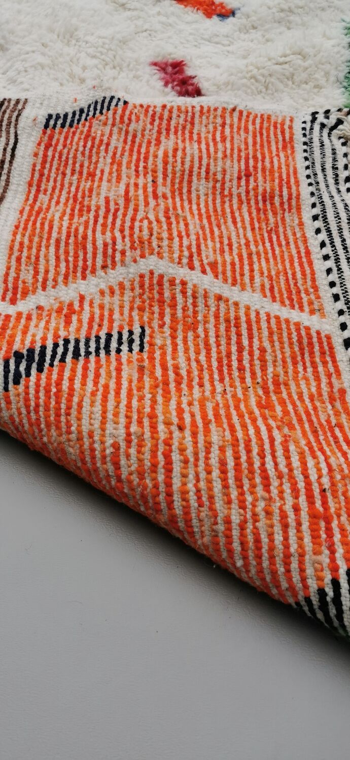 Berber carpet beni ouarain