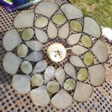 Mother-of-pearl lampshade suspension