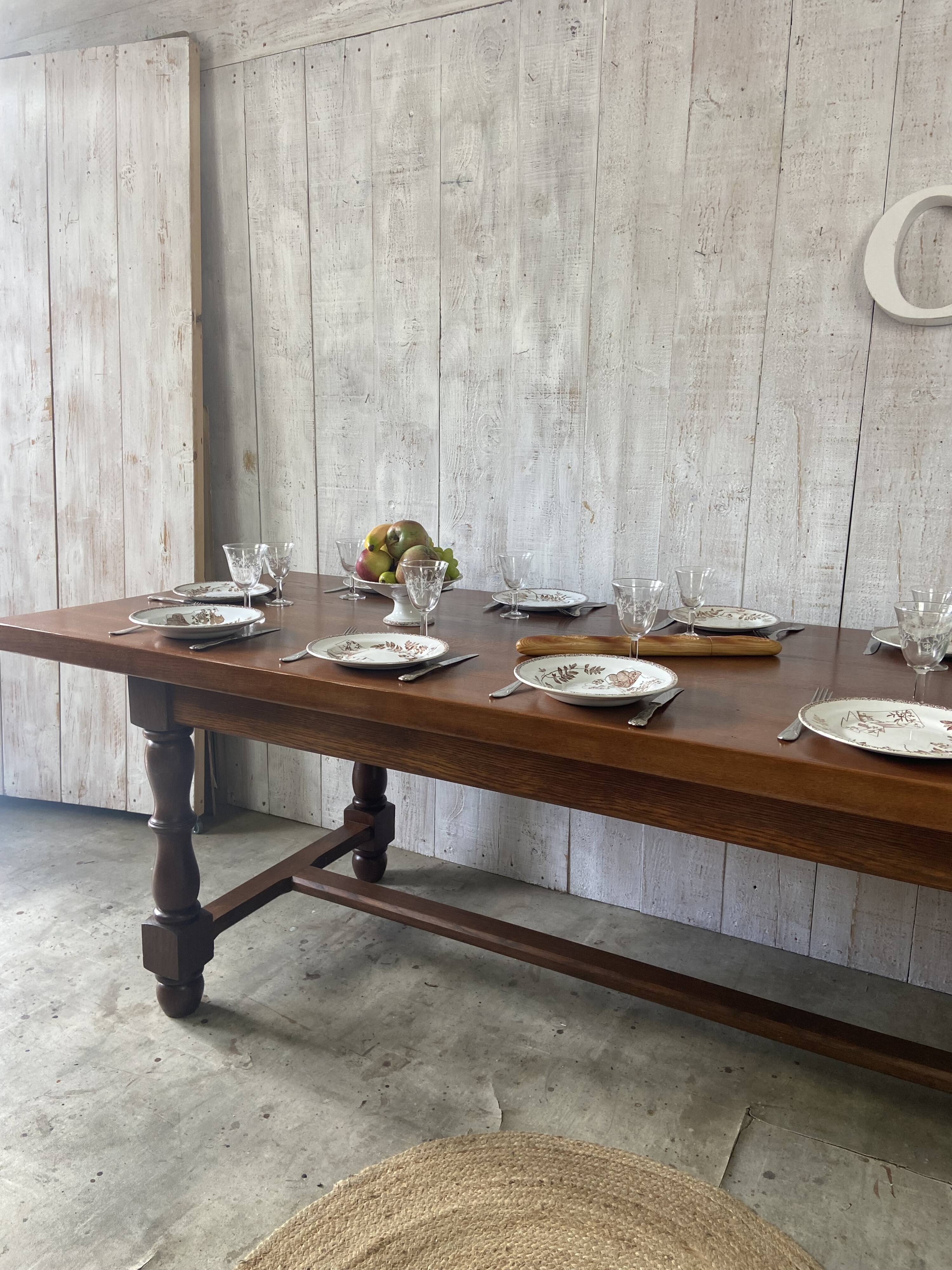 Grande table de ferme