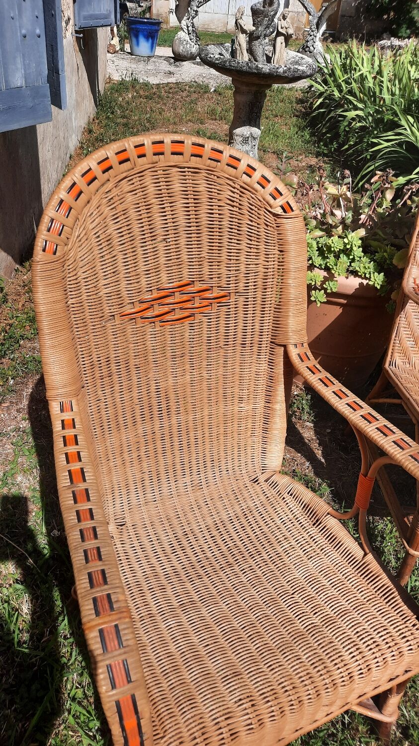 Set of 4 wicker and rattan armchairs