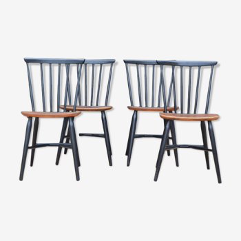 Series of four chairs