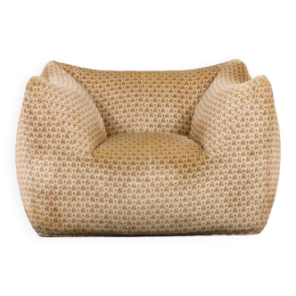 Le Bambole Armchair by Mario Bellini in original upholstery, Italy 1970s