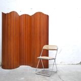 Vintage wooden screen published by snsa