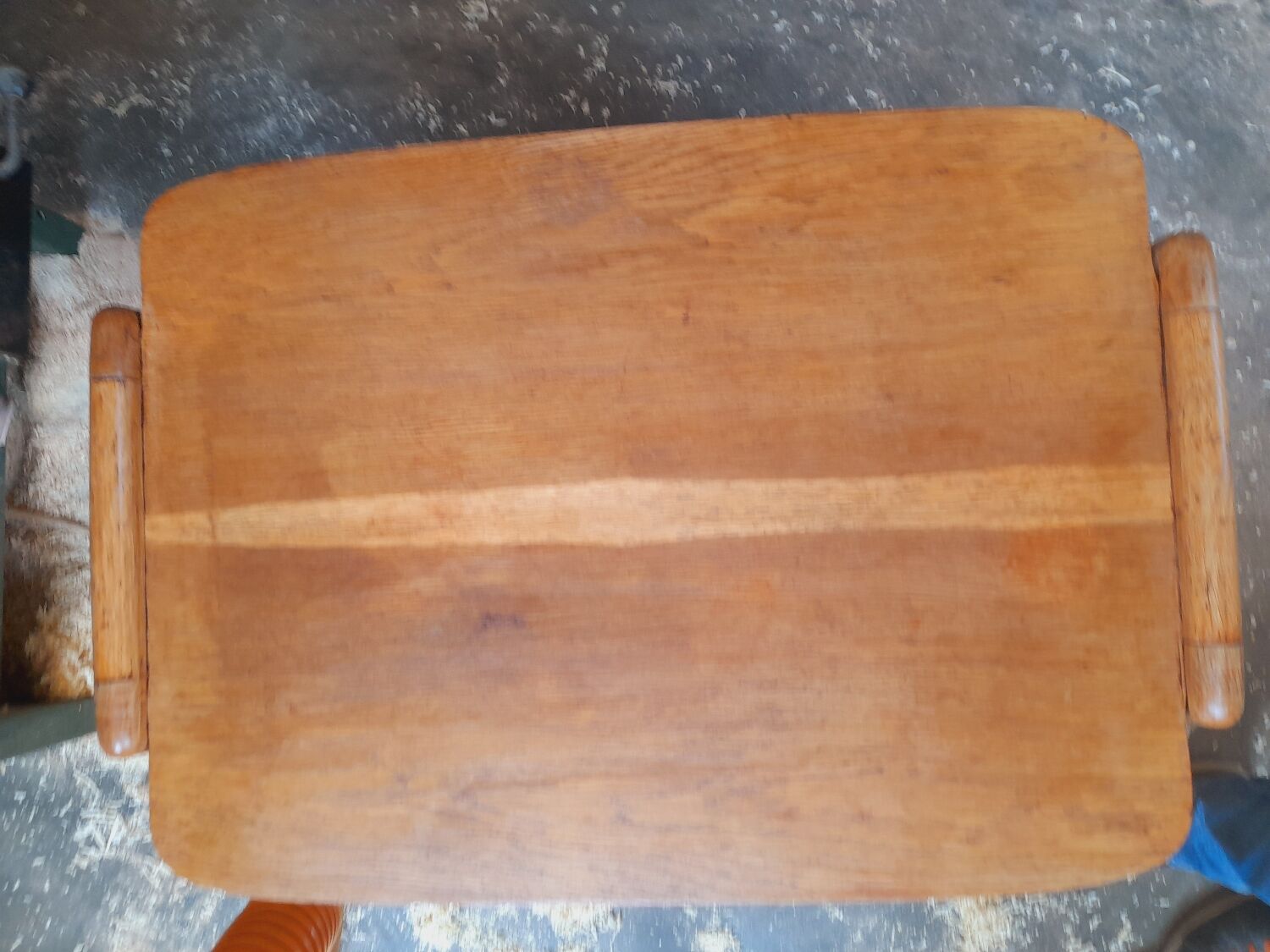 Console oak feet compass