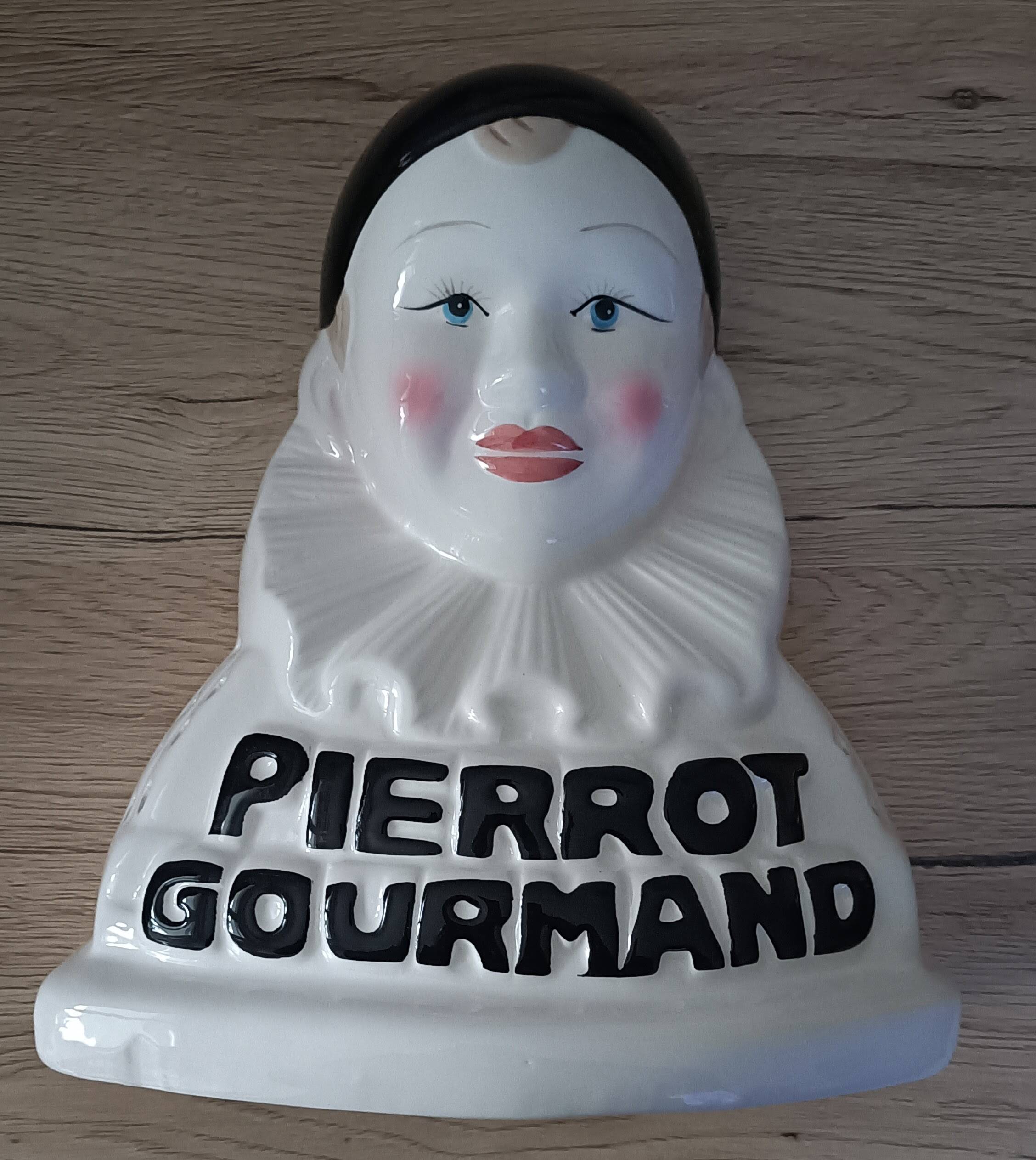 Advertising lollipop display with gourmet Pierrot bust in porcelain