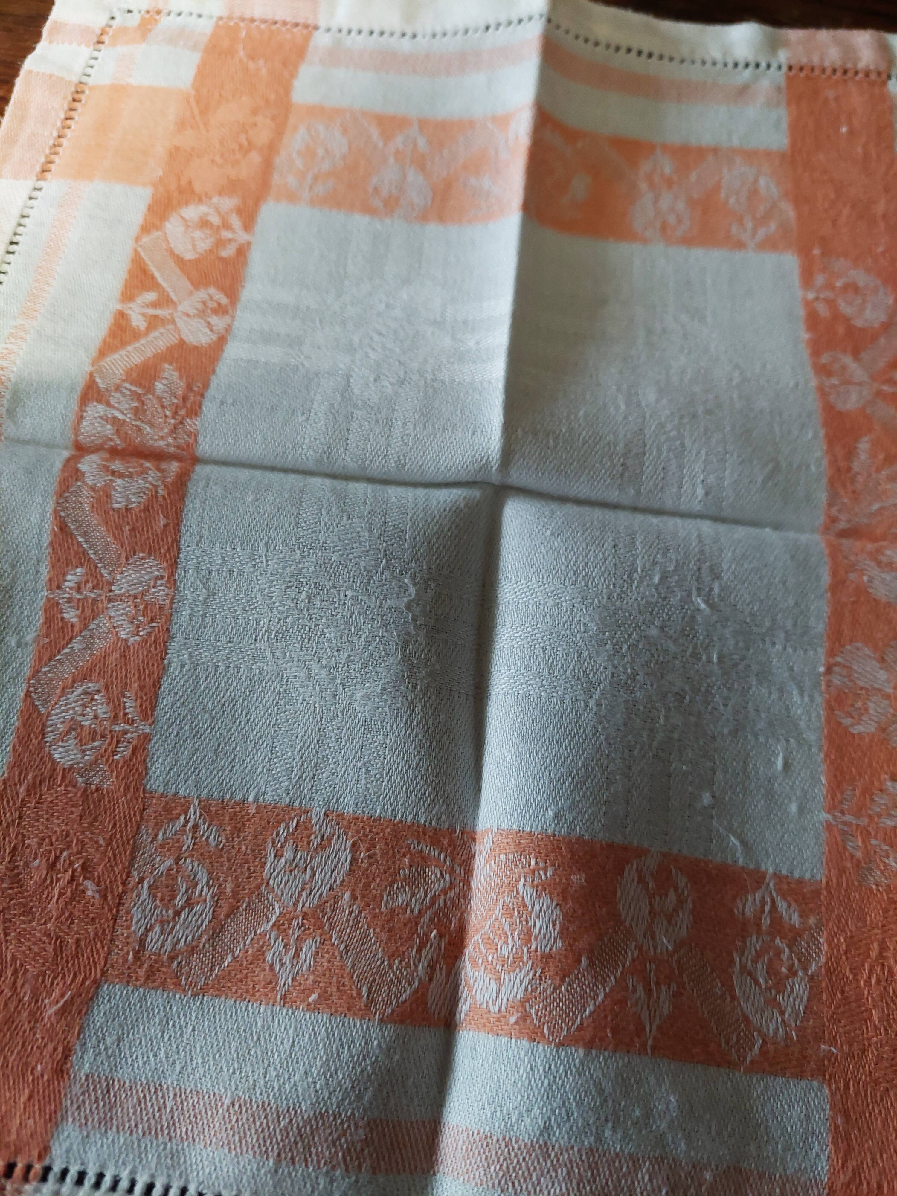 Série de douze serviettes de table coton damassé abricot jours 25 X 26 cm