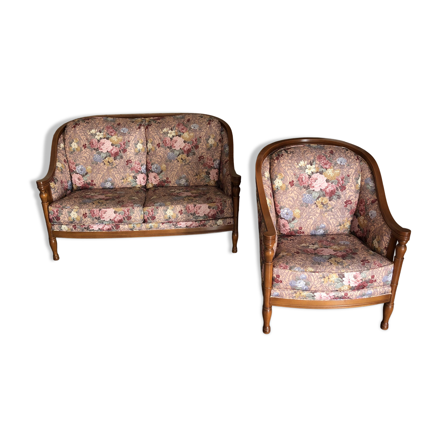 Lot of vintage sofa and armchair with floral patterns.