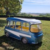 Bus montheillet vintage ride subject