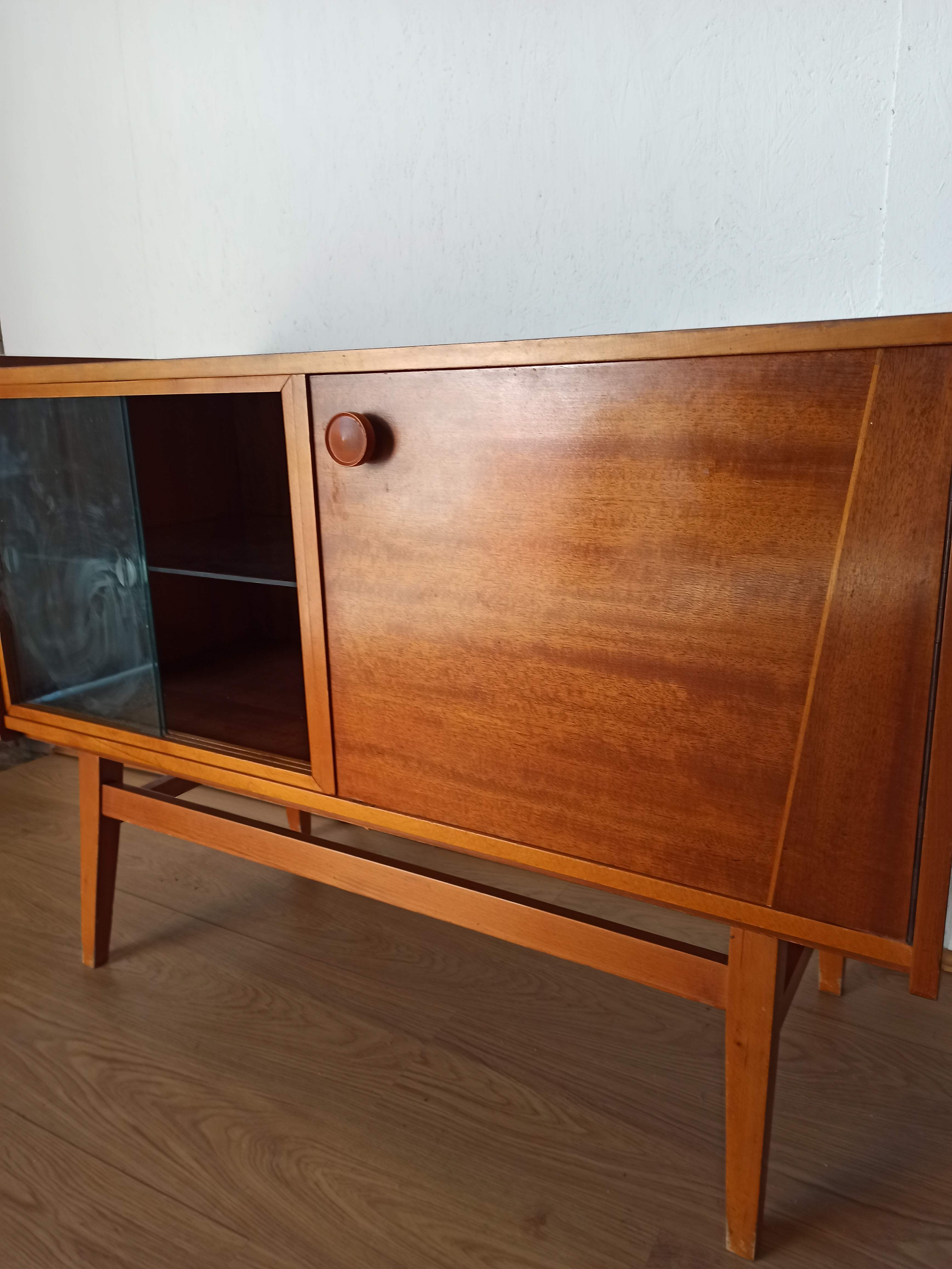 Modernist sideboard bilea of the 1962