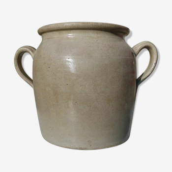 Pot or jug in glazed beige sandstone