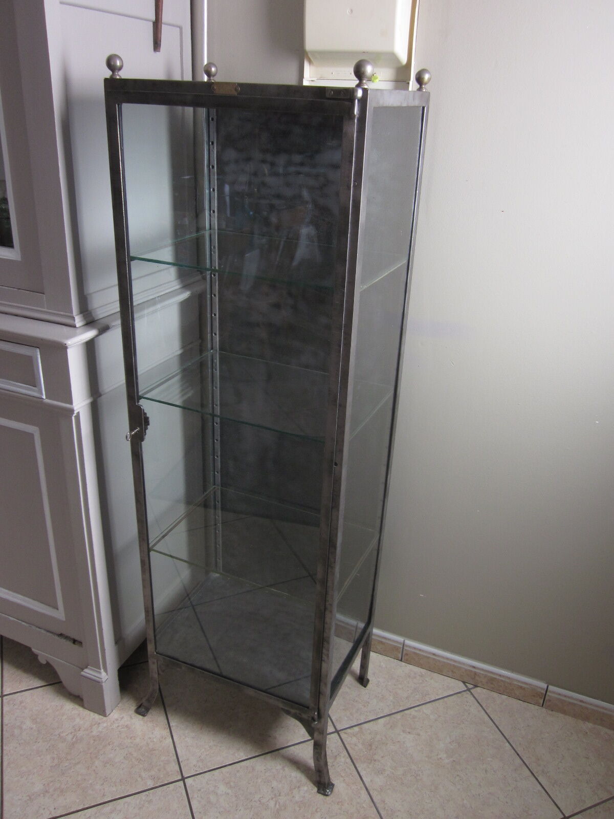 showcase medical 1920