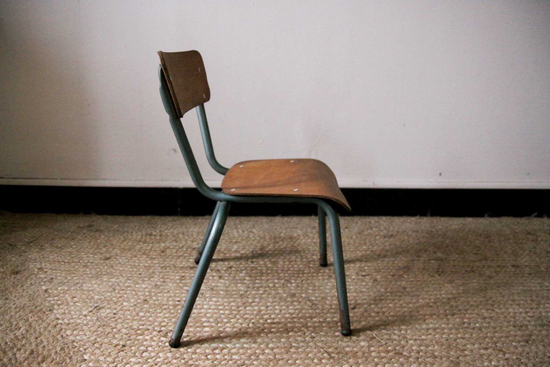 Mullca chair for children