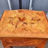 Paire de chevets marqueterie ancien style louis xvi