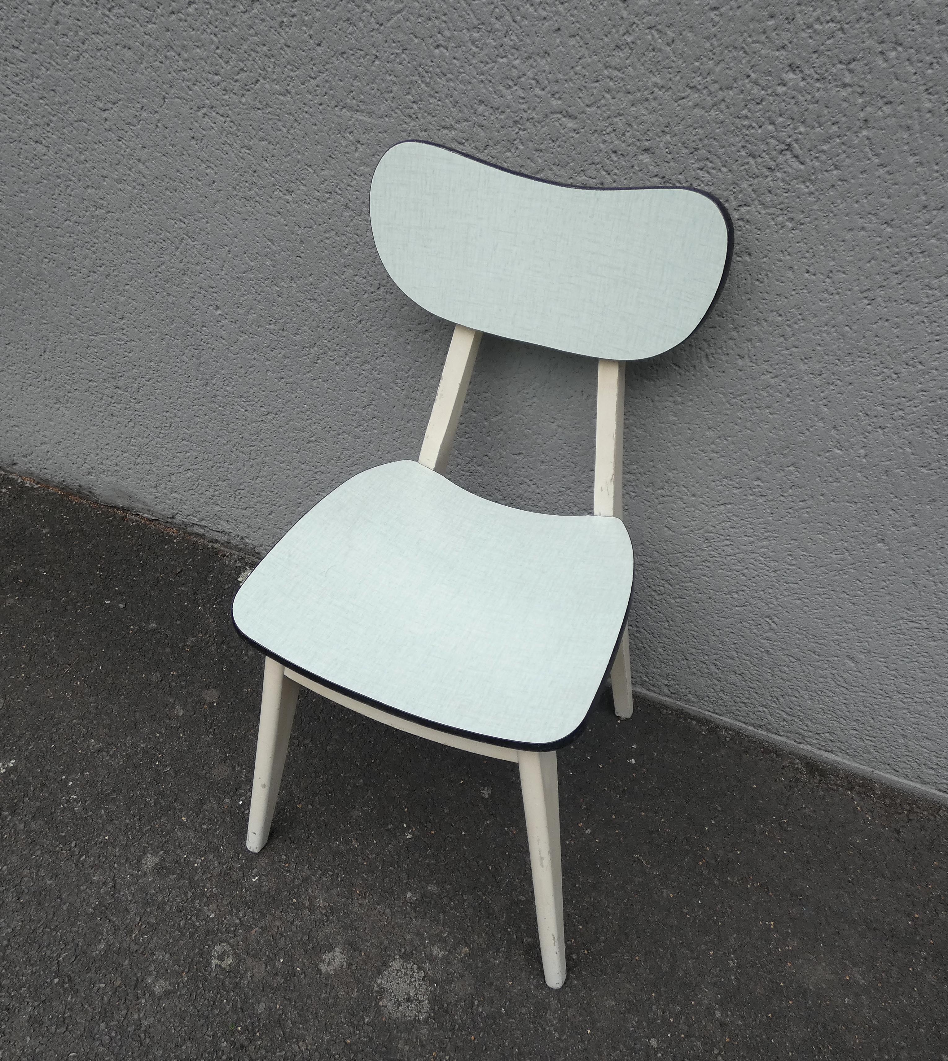 Water green formica chair