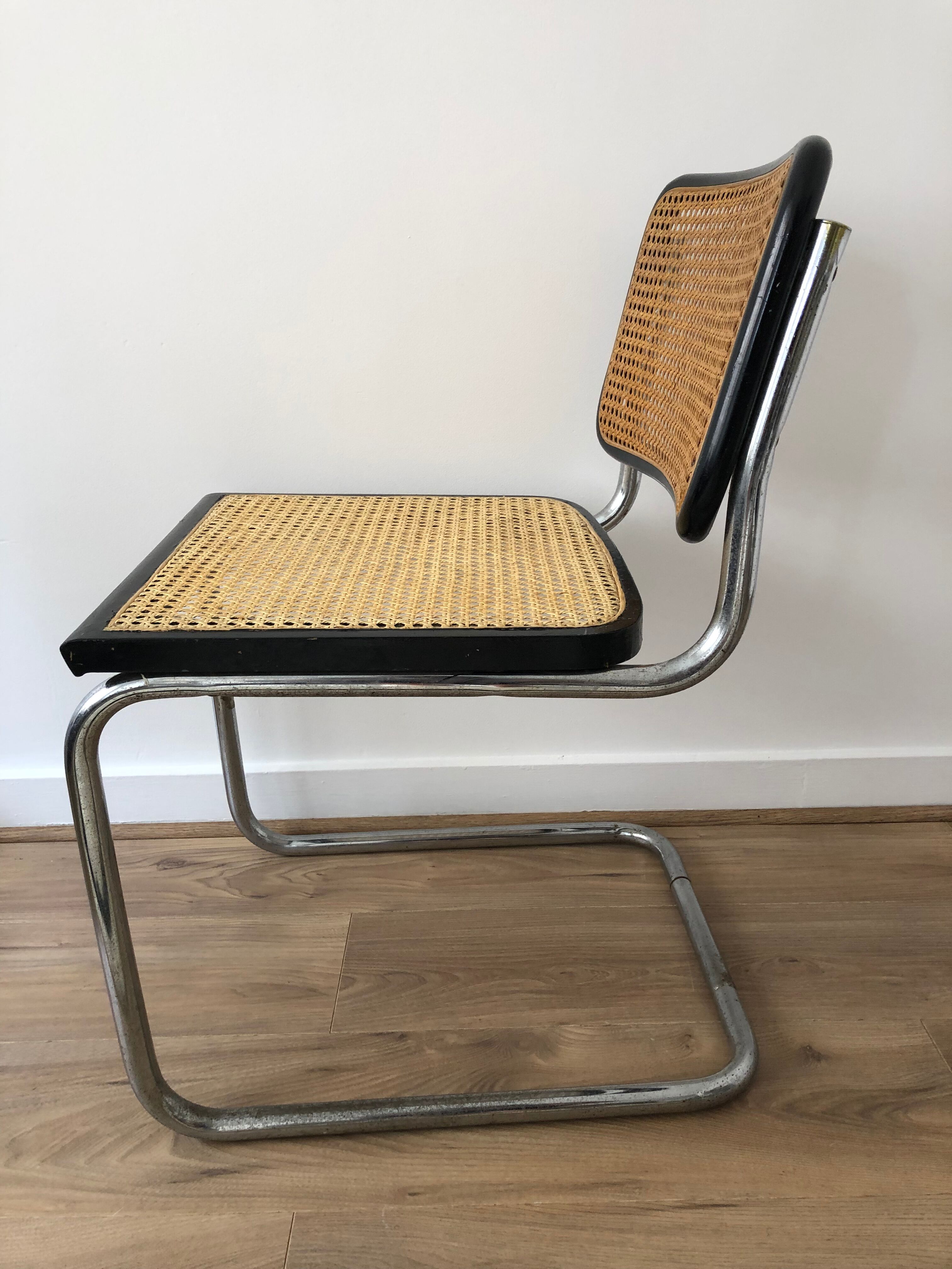 Marcel Breuer Cesca B32 black chair