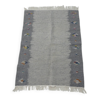 Ethnic Tribal Grey Berber Kilim Rug with Traditional Pattern