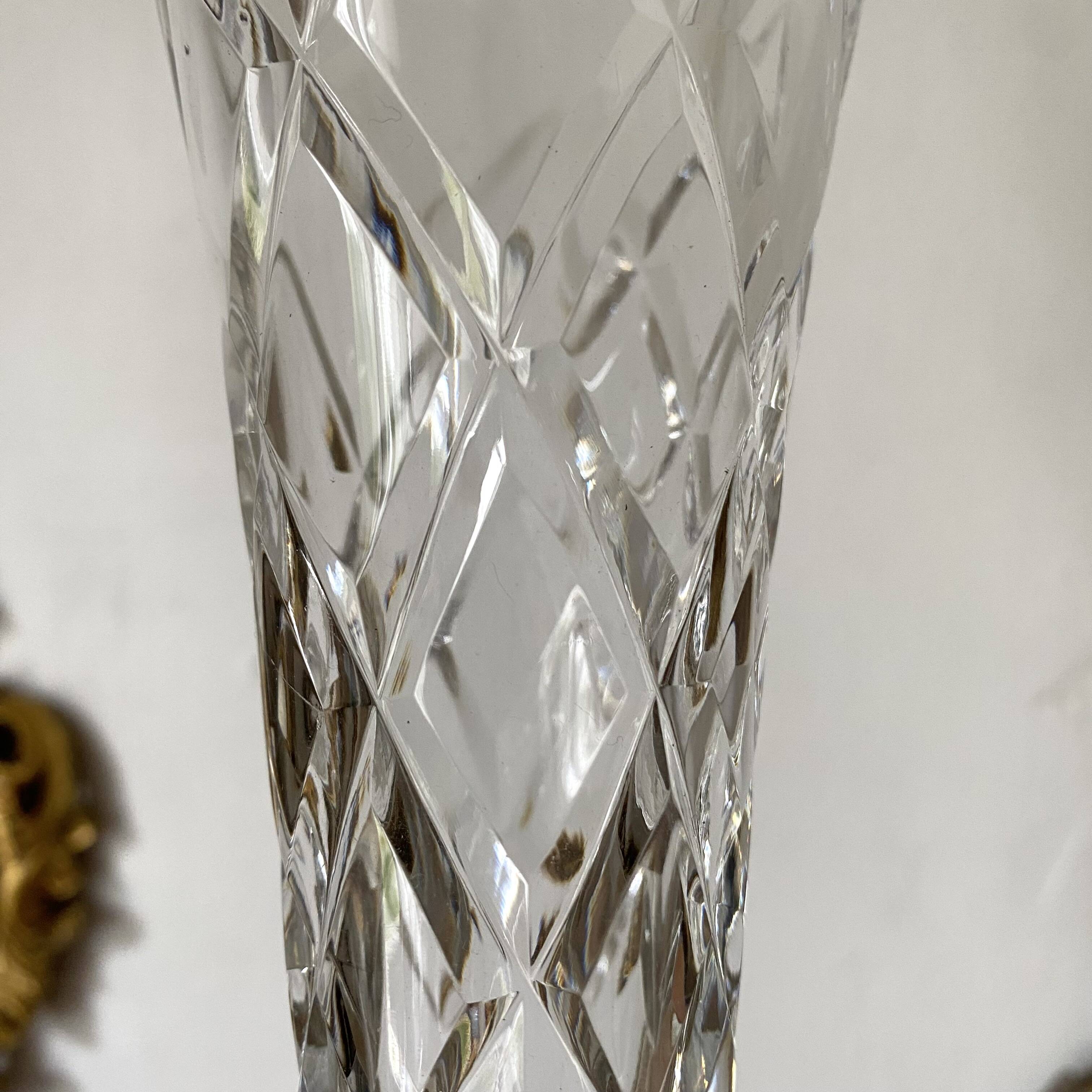 Vase tulipe en cristal ciselé  et argent 23 cm