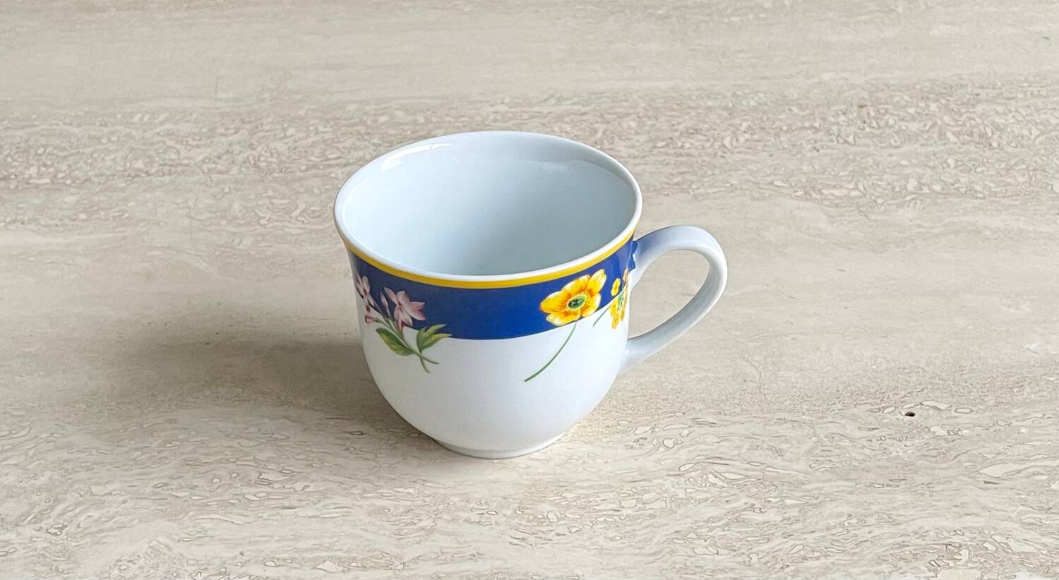 Kenzo porcelain tea cups