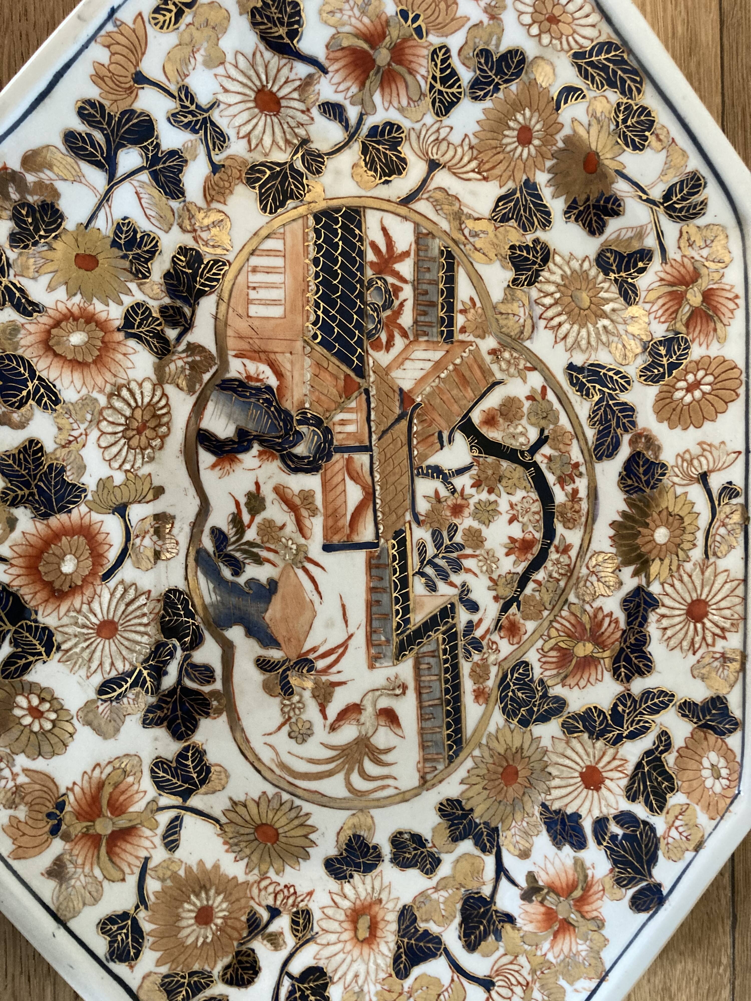 Dish imari