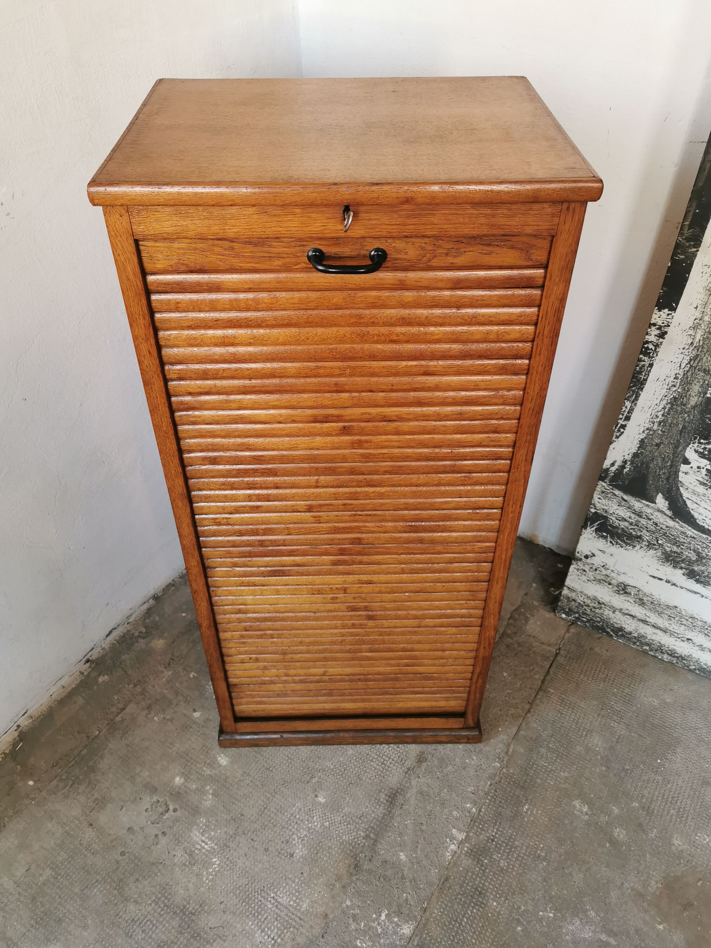 Curtain binder cabinet 1940