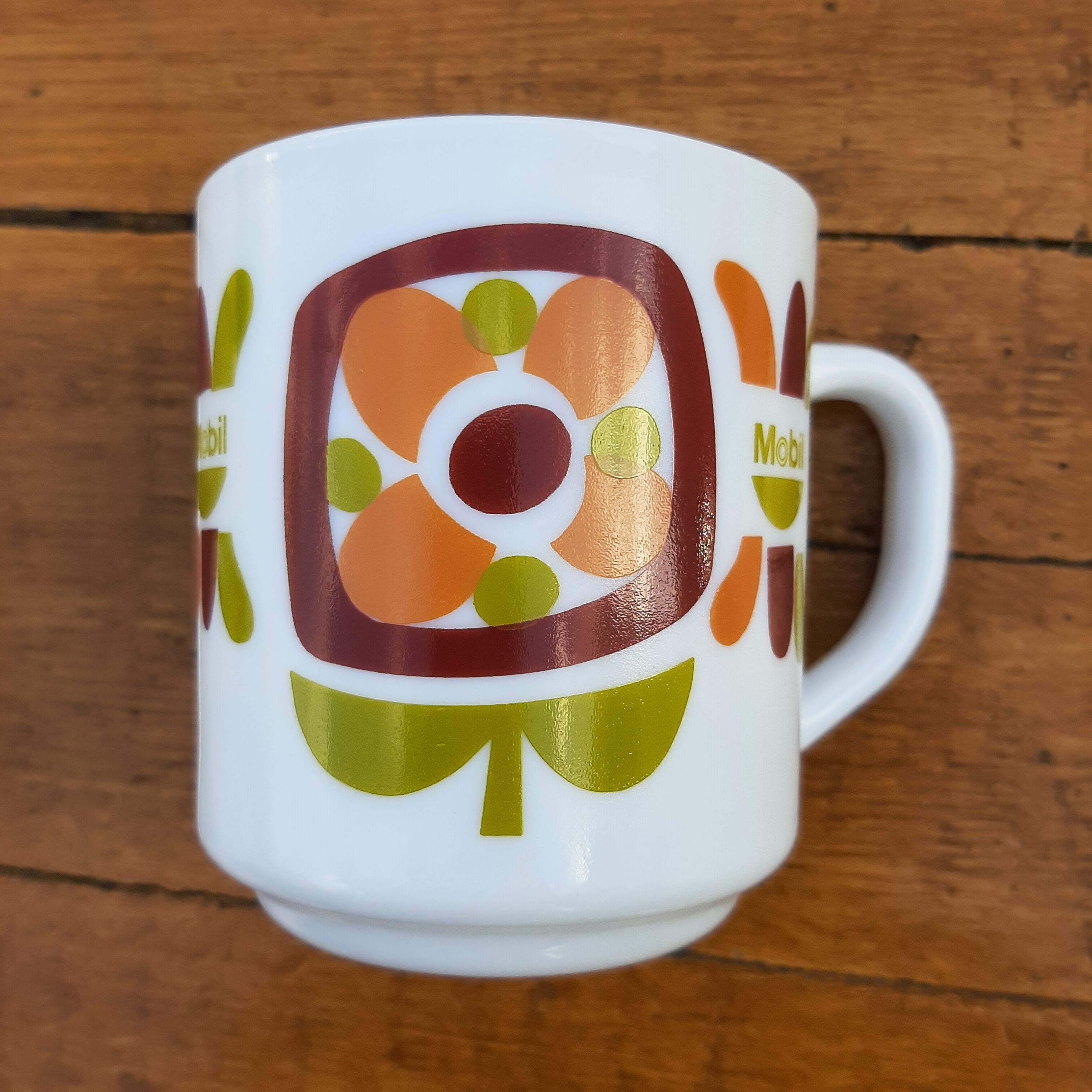 Lot 2 cups vintage mobil