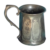 Choppe de bière en étain.