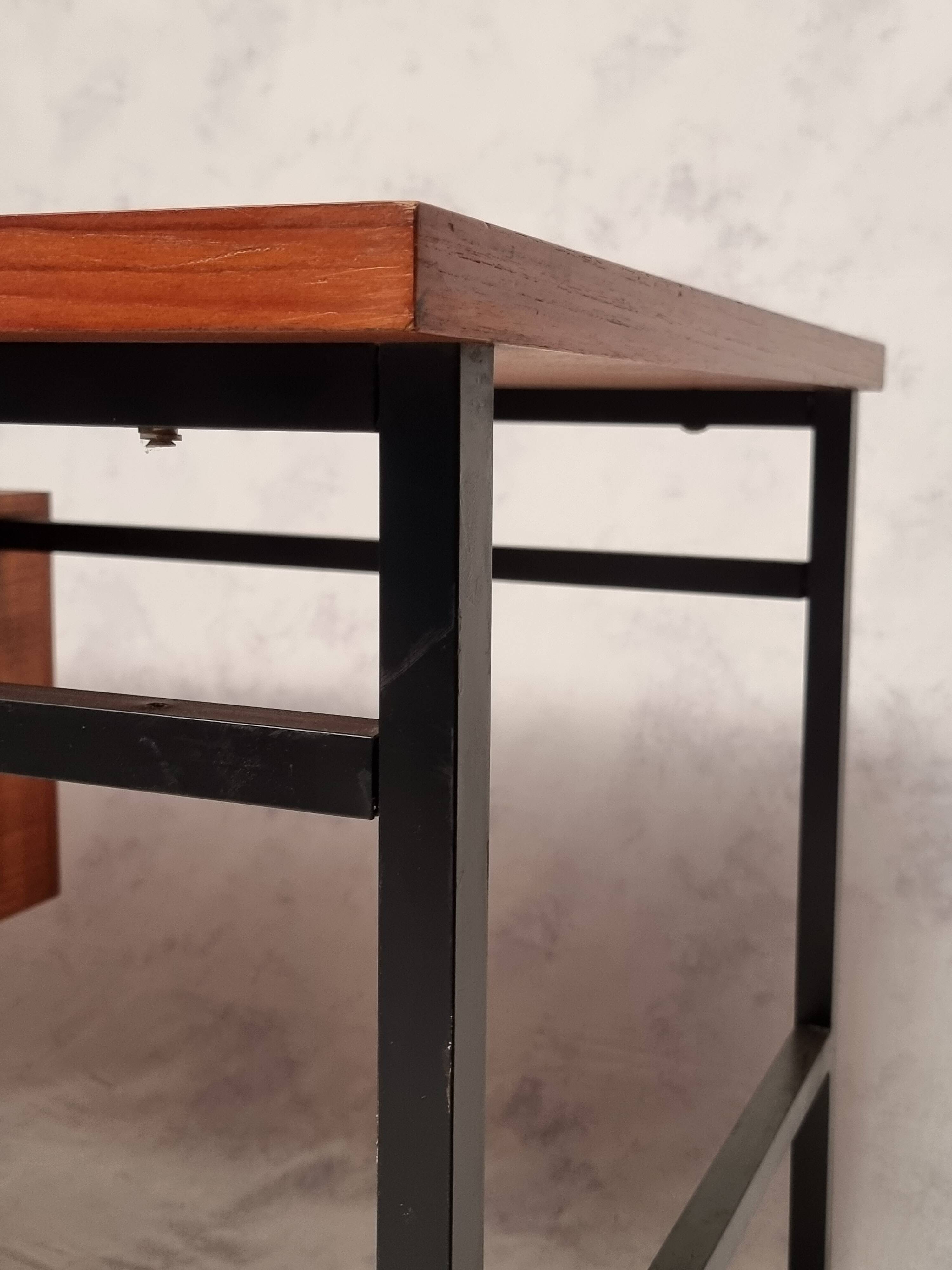 Modernist desk by Luigi Bartolini - Teak - Ca 1960