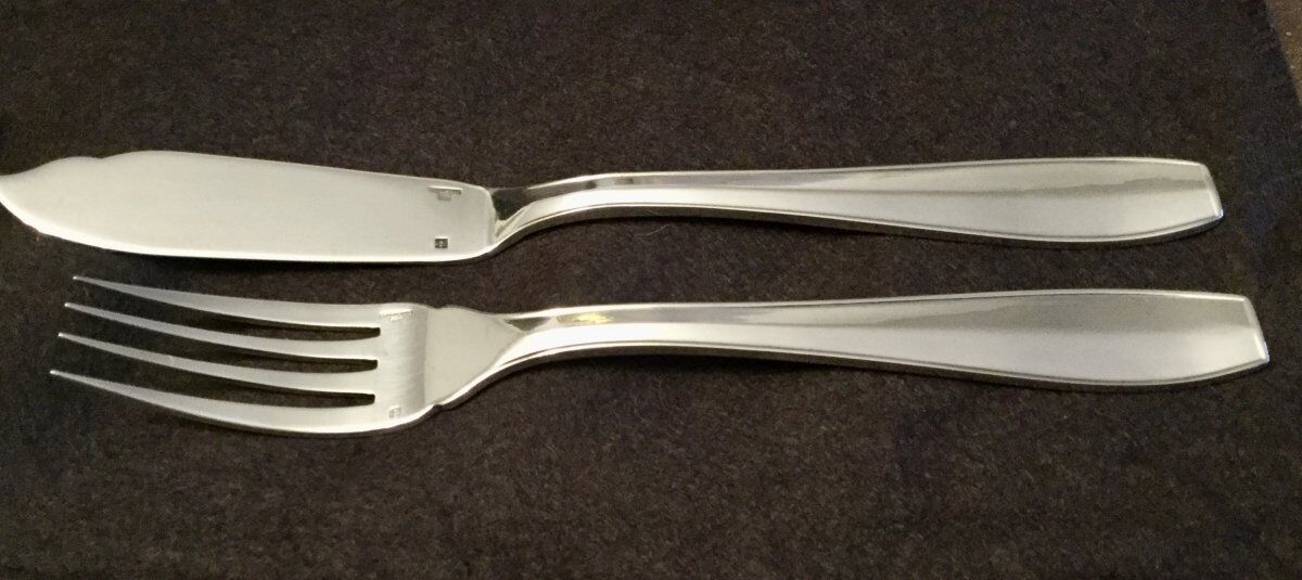 12 cutlery at art deco fish Christofle Atlas